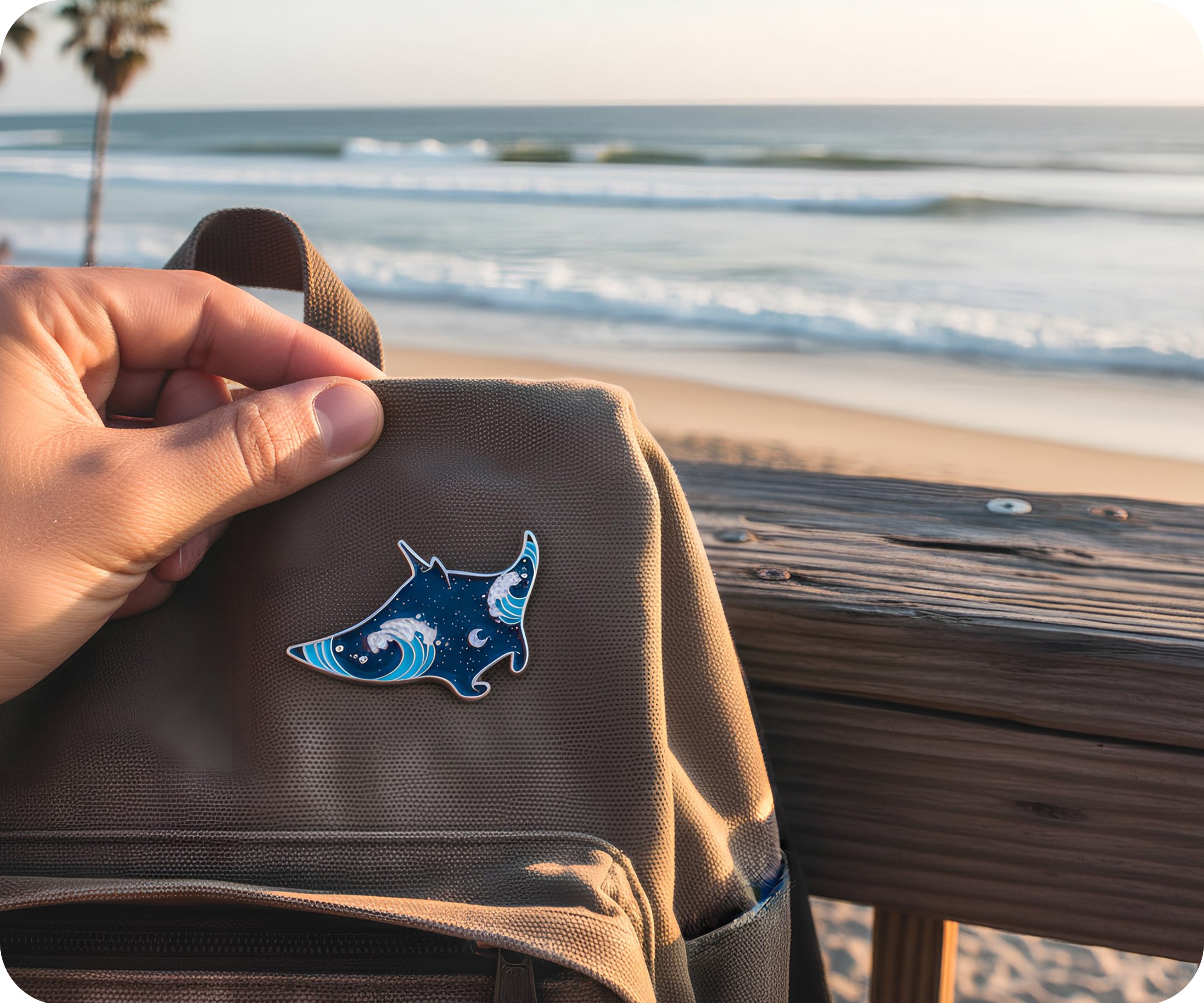 Manta Ray Ocean Glitter Pin Badge