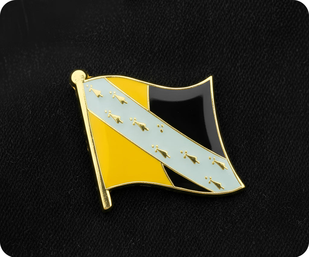 Norfork County English Flag Pin Badge