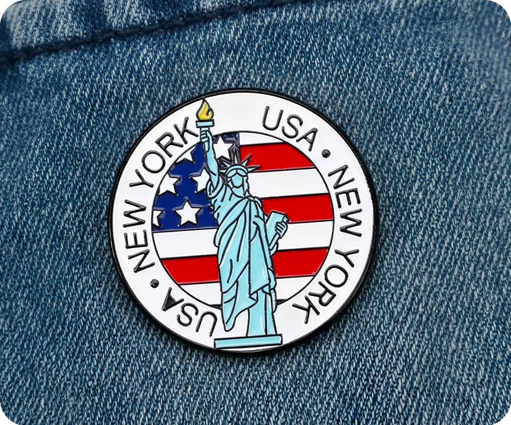 United States Statue of Liberty New York Pin Badge