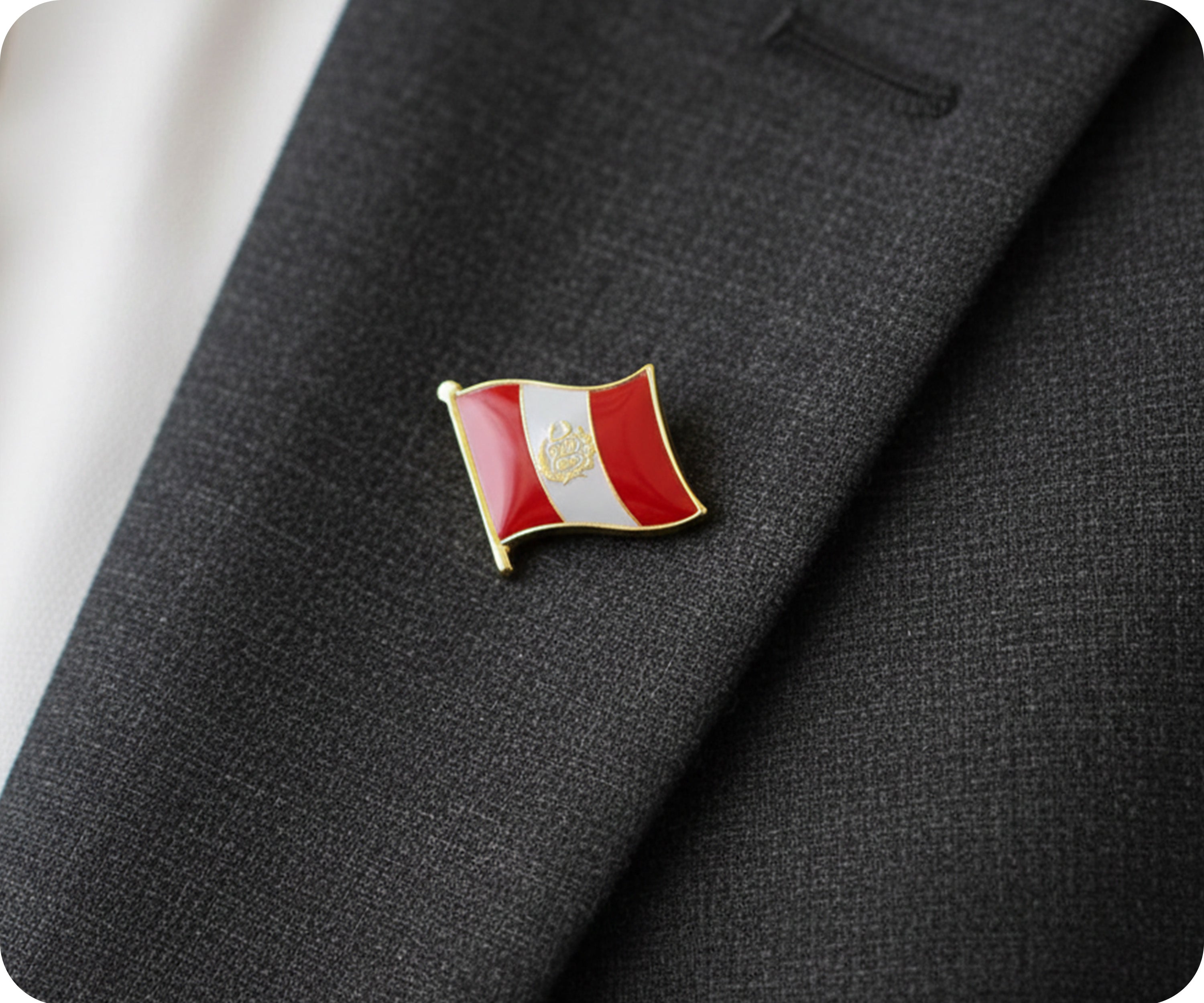 Peru Crest Coat Of Arms Flag Pin Badge