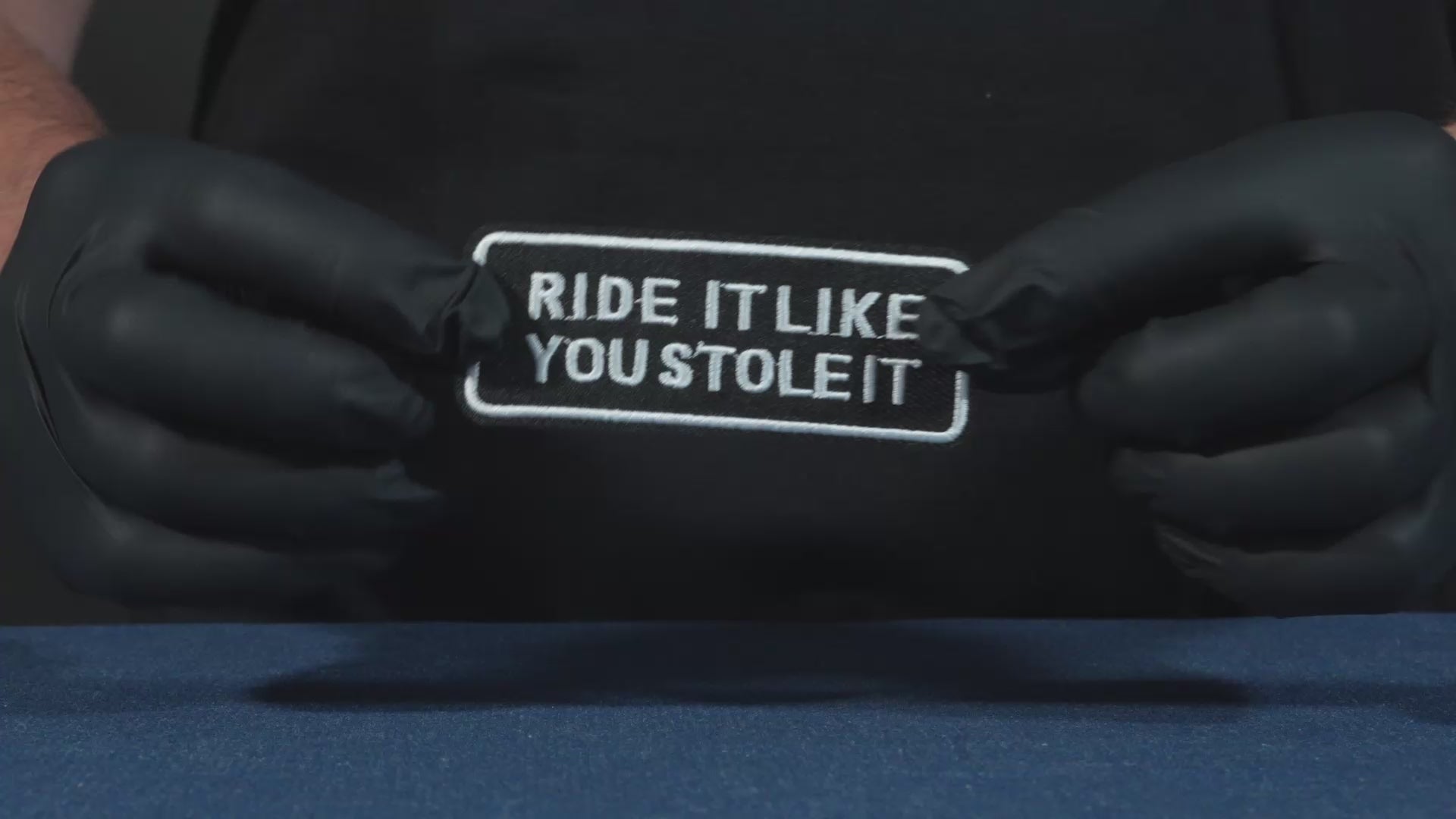 Parche termoadhesivo "Rid It Like You Stole It" para motorista (9 x 3.5cm)