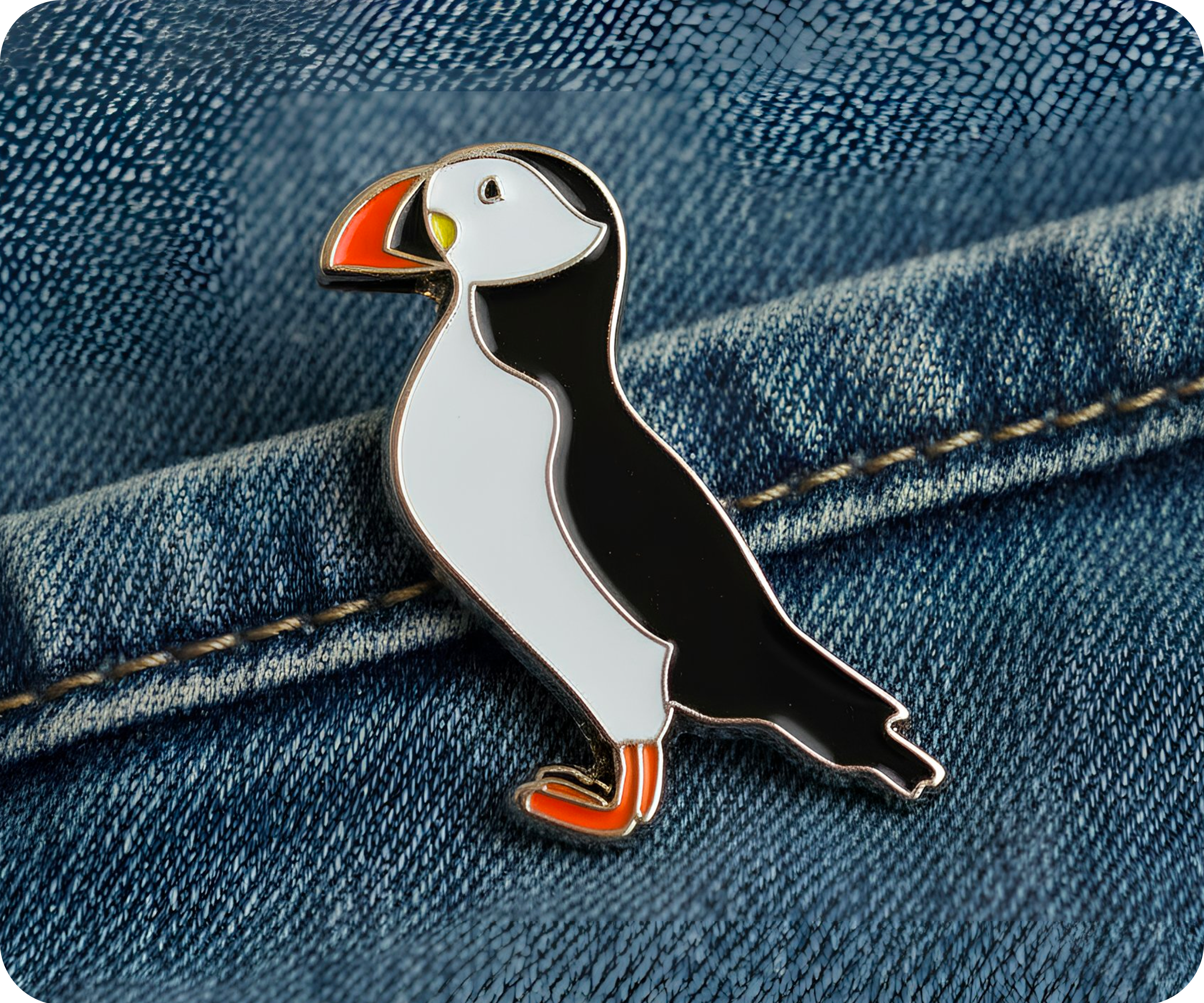 Pin con forma de pájaro frailecillo Imagen secundaria del producto