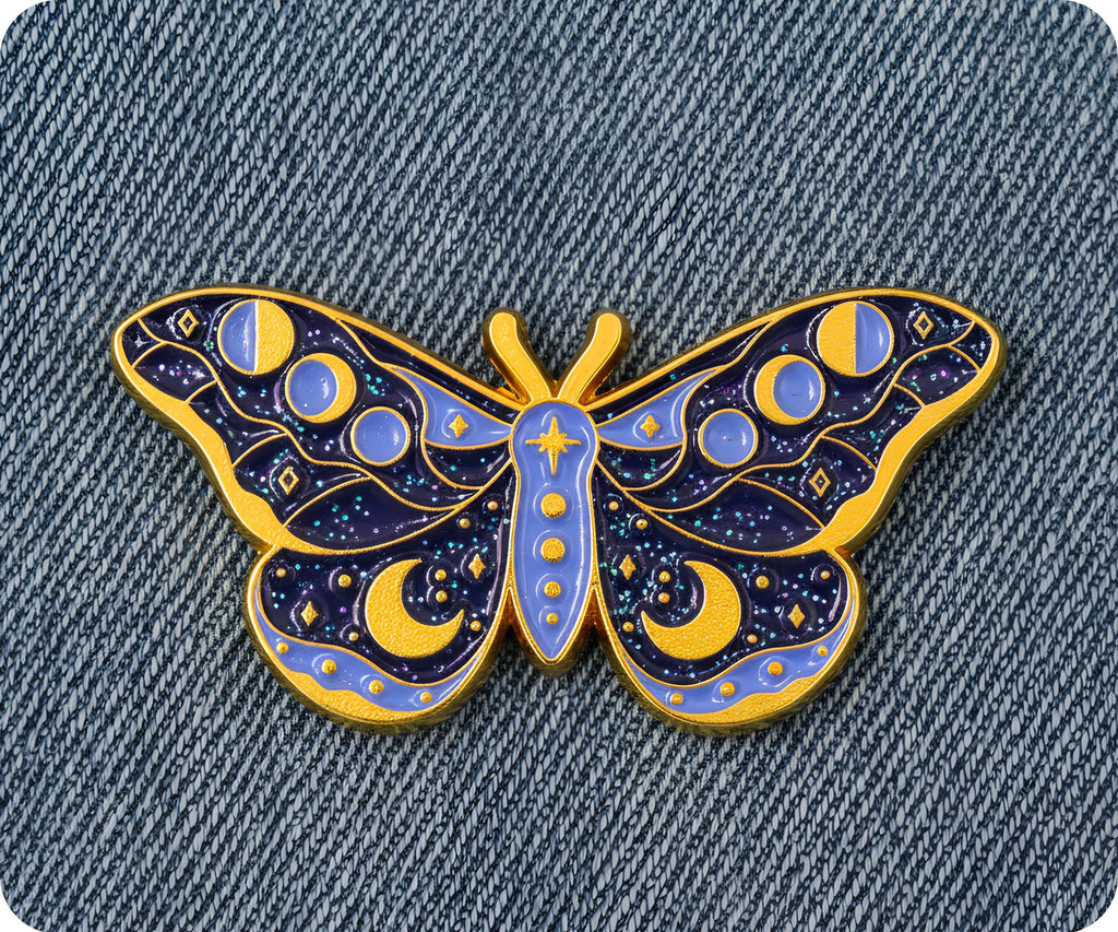 Insignia de alfiler espiritual de mariposa mística con purpurina morada