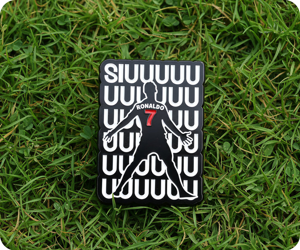Ronaldo SIUUU Pin Badge