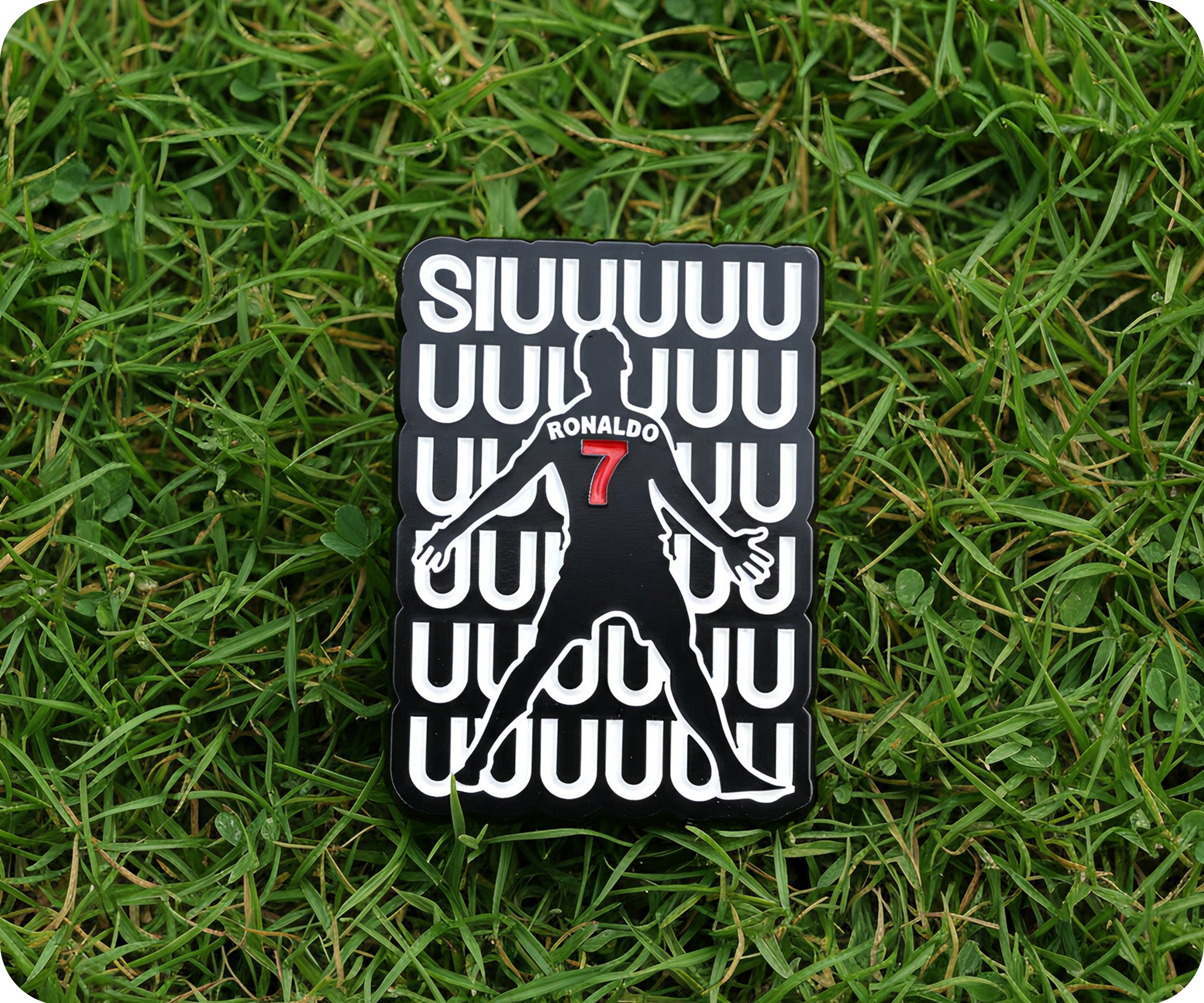Ronaldo SIUUU Pin Badge