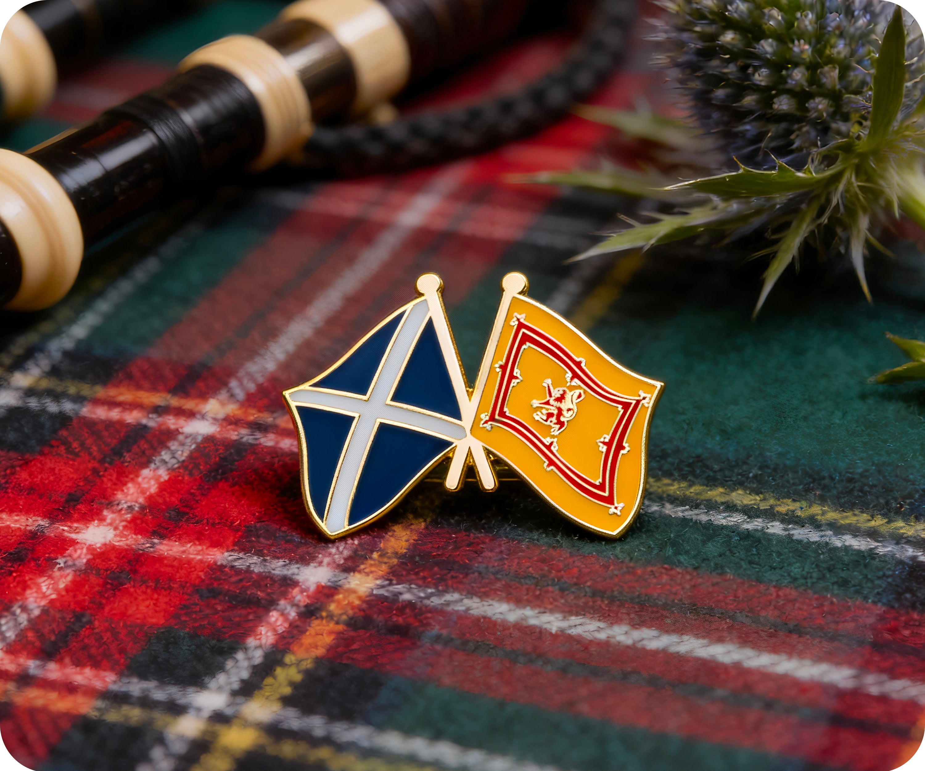 Scotland & Royal Banner Lion Friendship Pin Badge