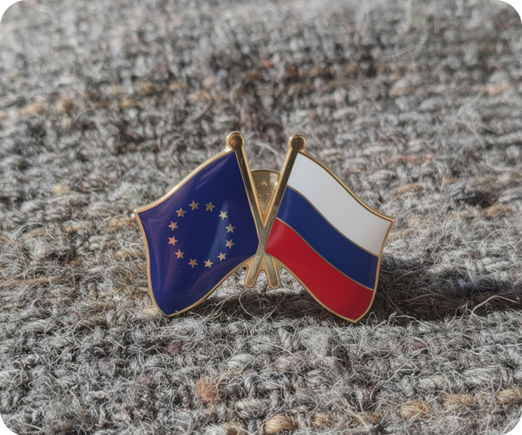 European Union & Russia Friendship Pin Badge