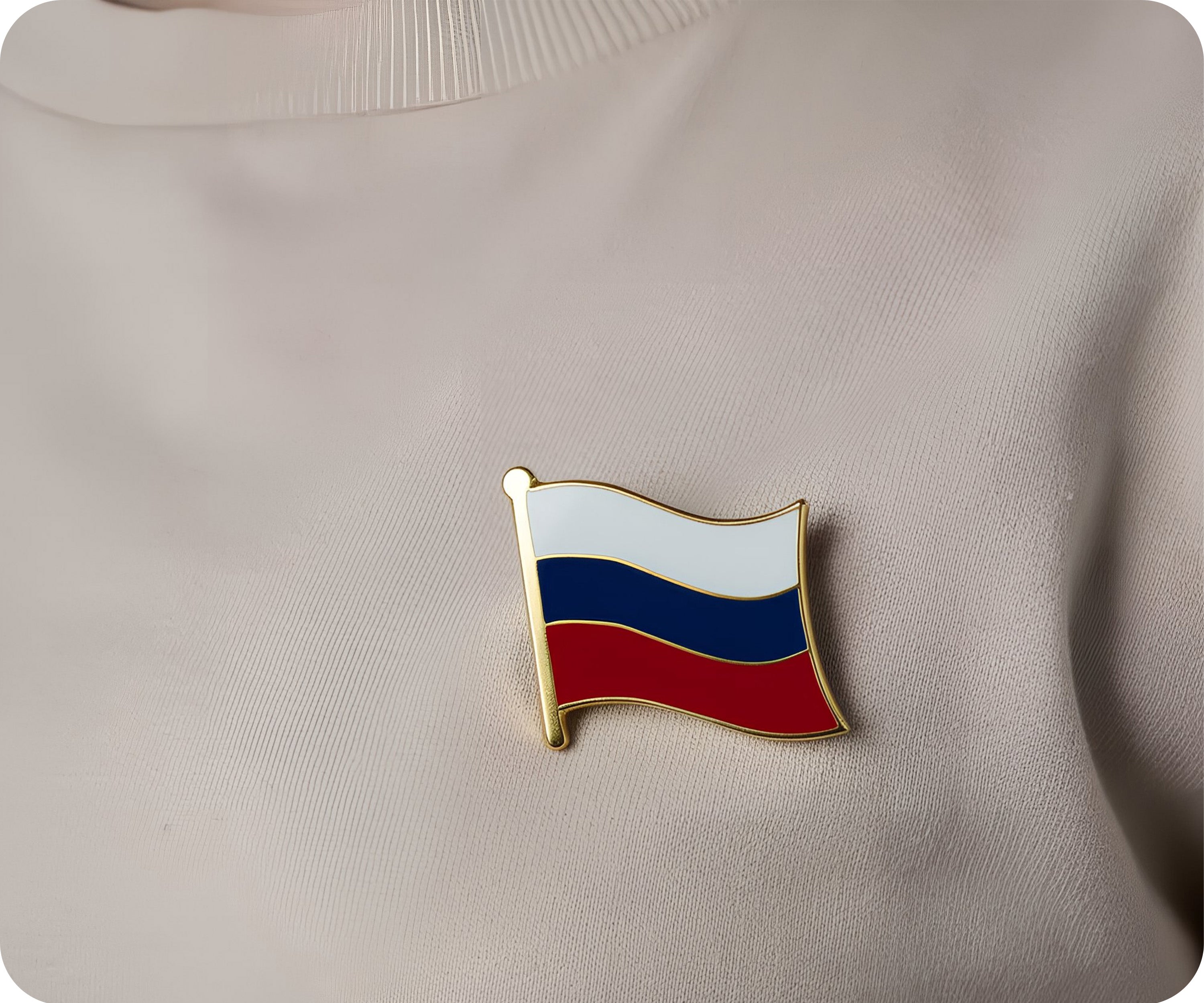 Russia Flag Pin Badge