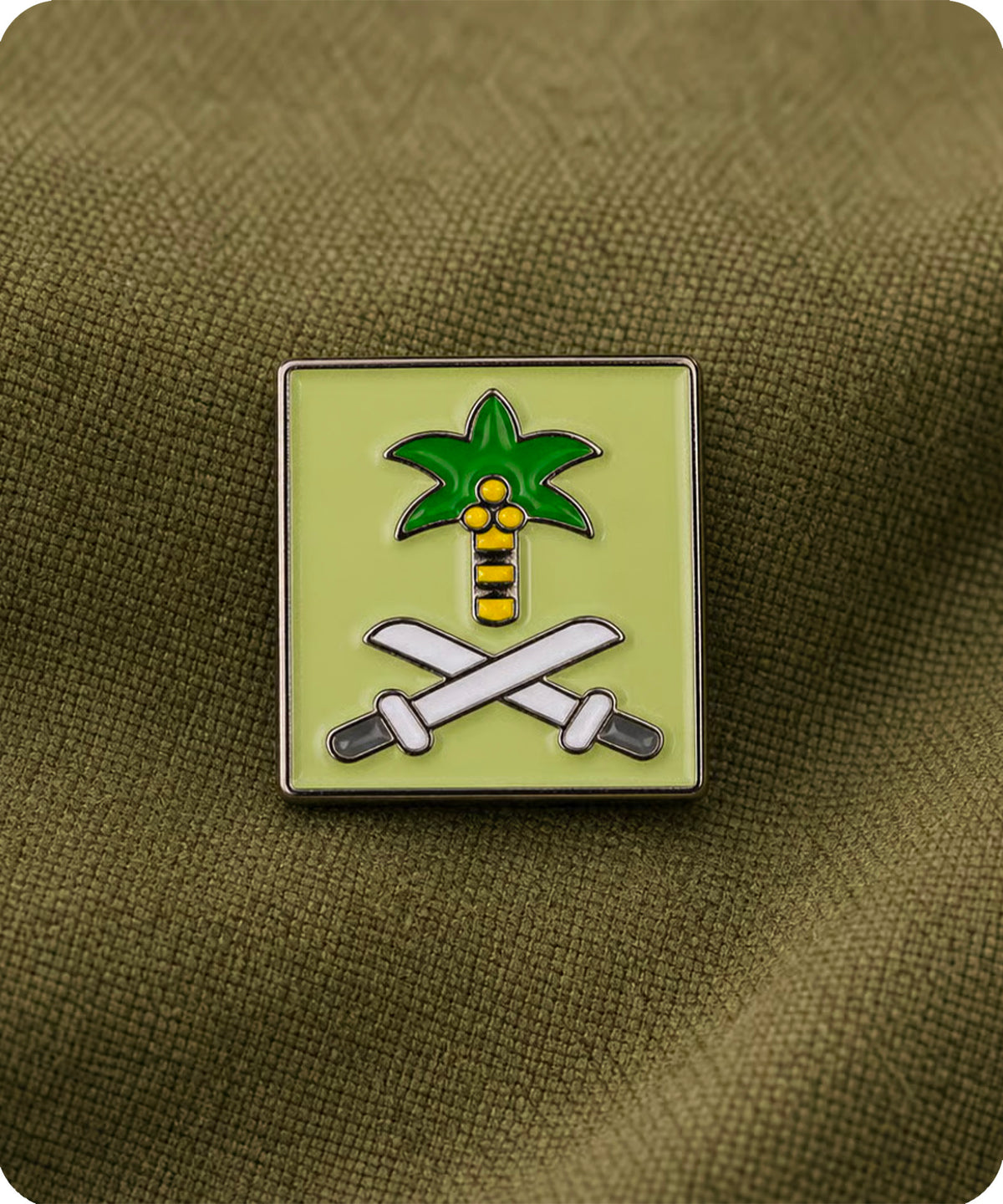 Saudi Arabia Emblem Enamel Lapel Pin Badge