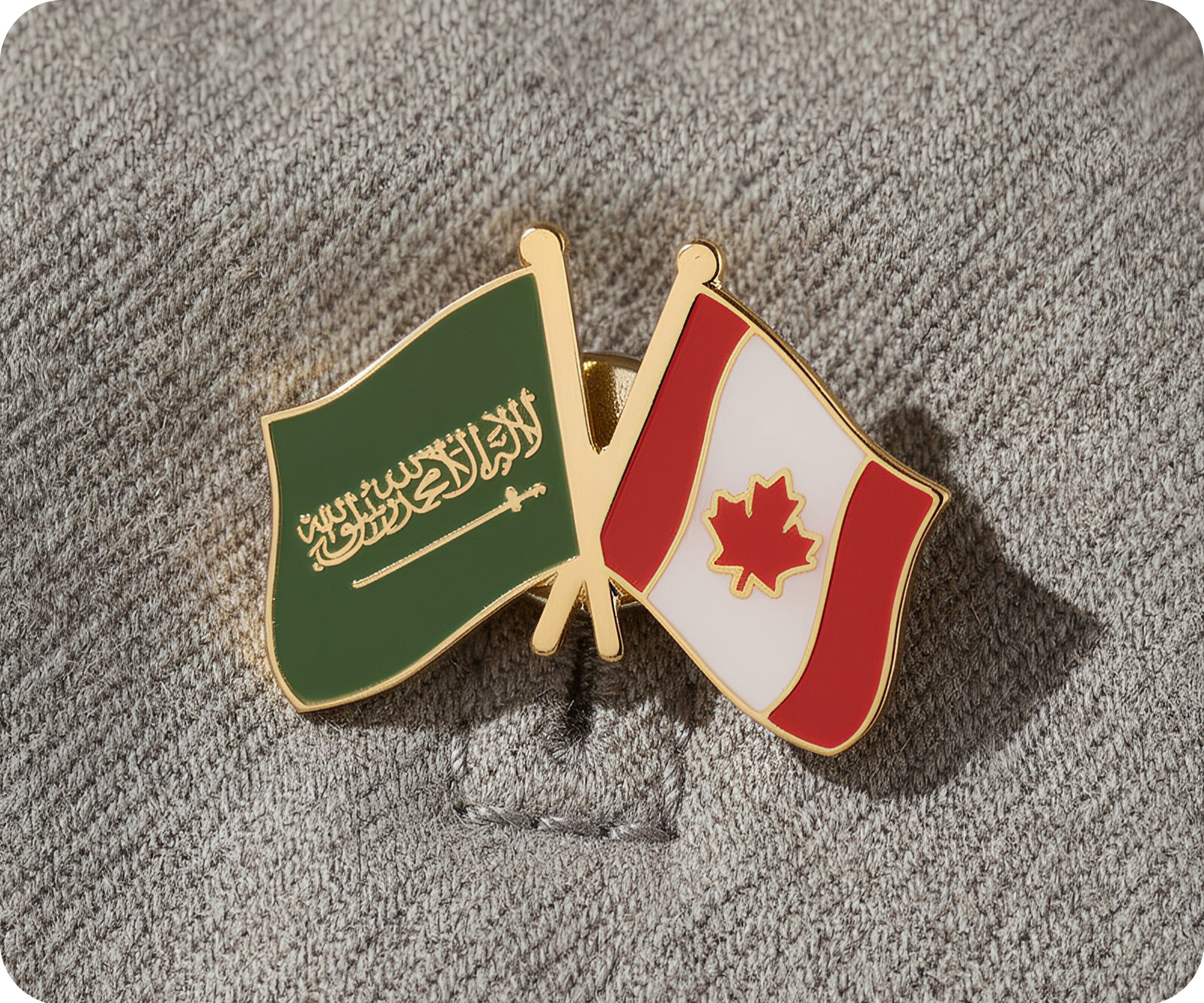 Saudi Arabia & Canada Friendship Pin Badge