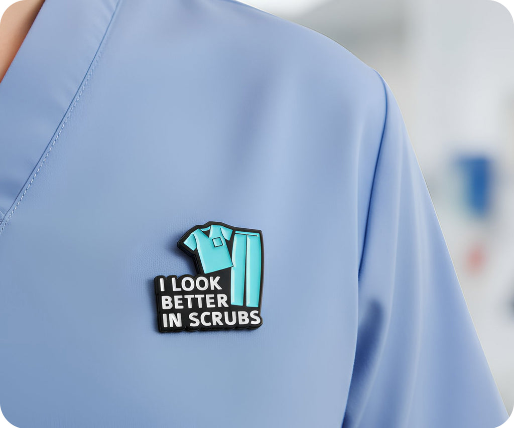 Me veo mejor en uniforme médico Pin con insignia de hospital