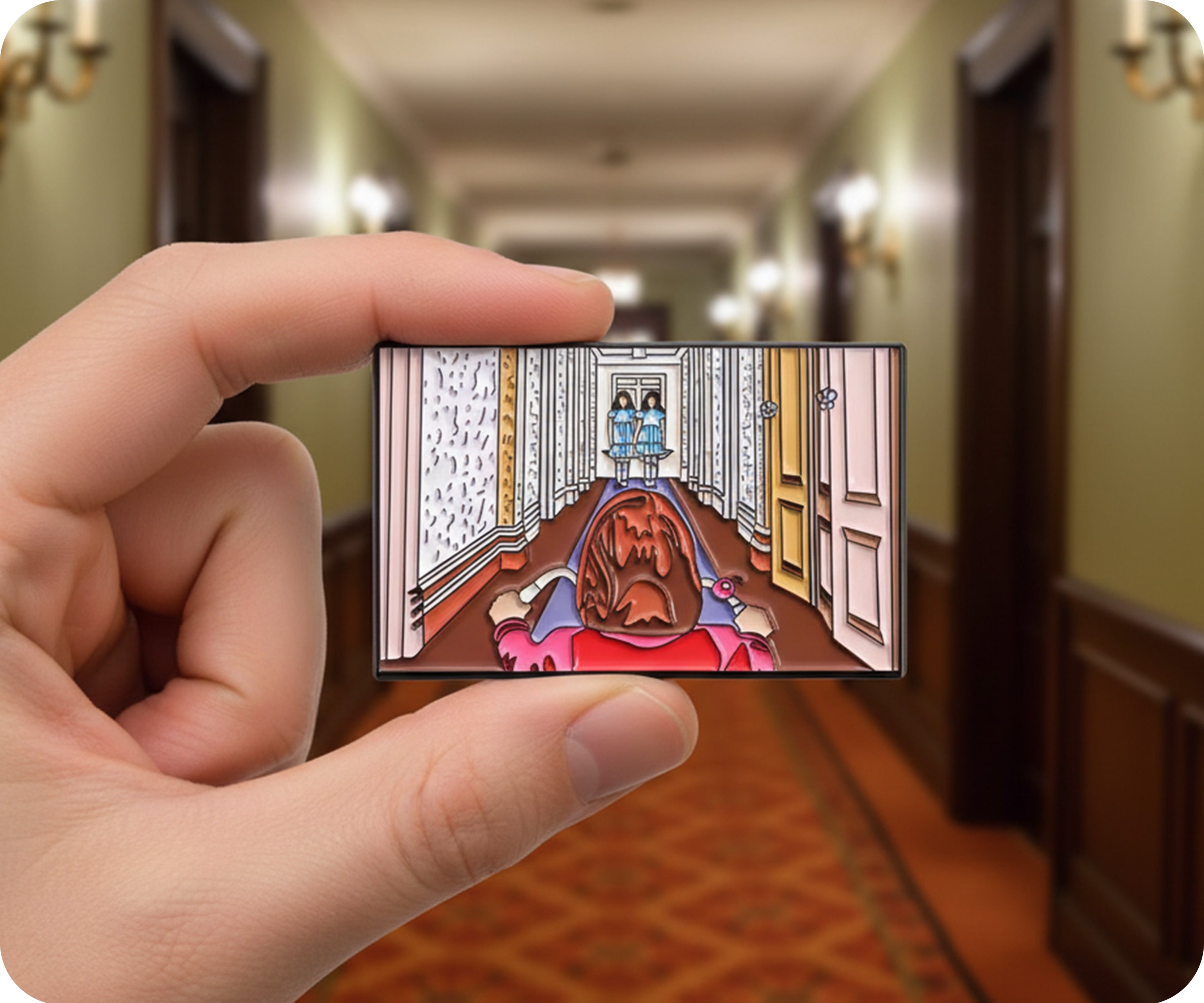 Pin esmaltado de la escena de las gemelas en el pasillo del terror clásico Imagen secundaria del producto
