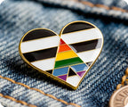 Pin con forma de corazón y bandera de Straight Ally