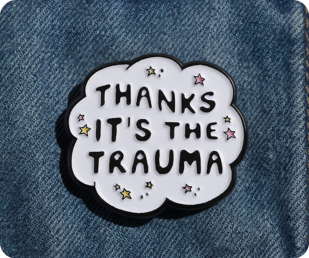 Gracias, es el pin de discurso divertido de trauma