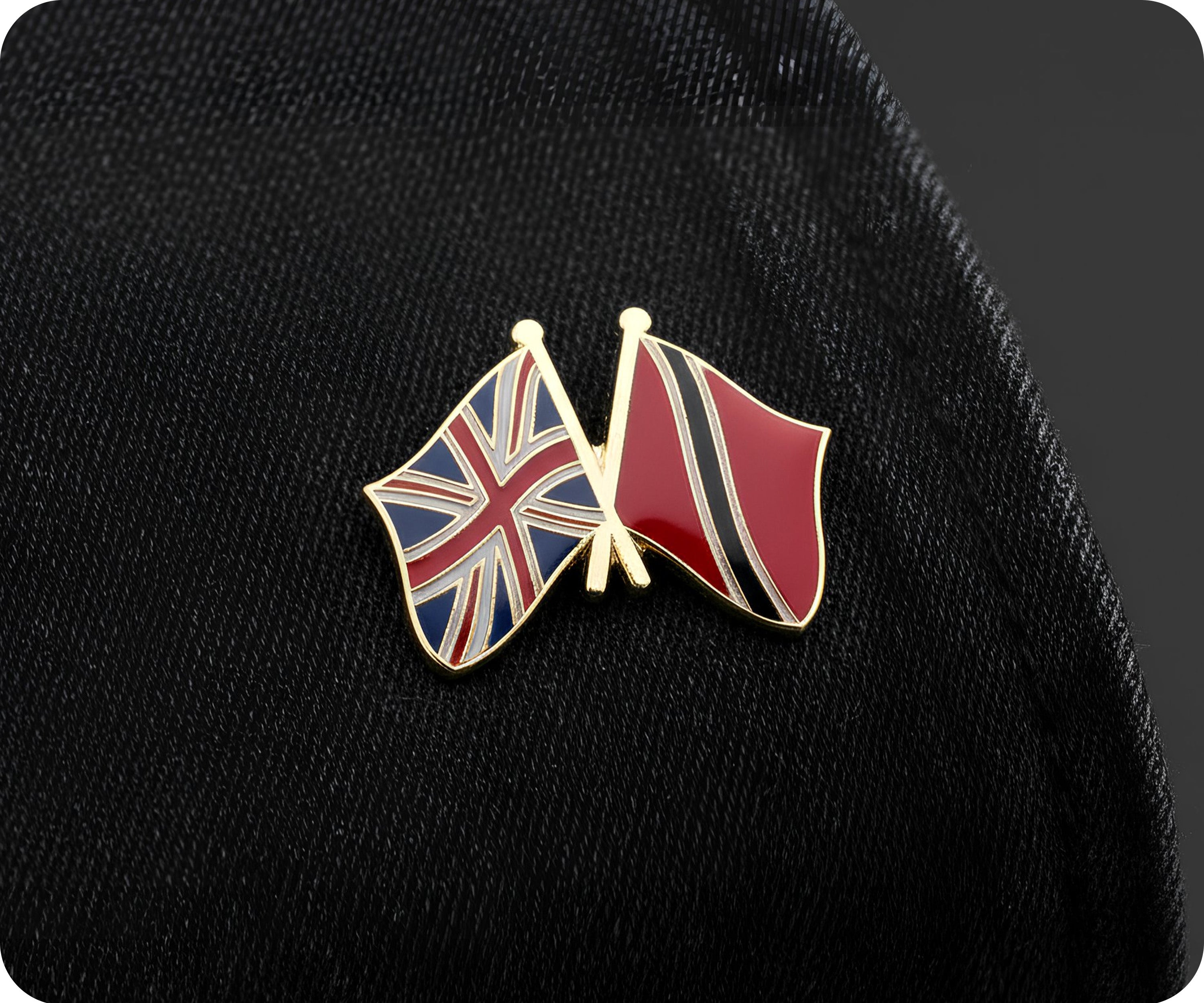 United Kingdom UK & Trinidad and Tobago Friendship Pin Badge