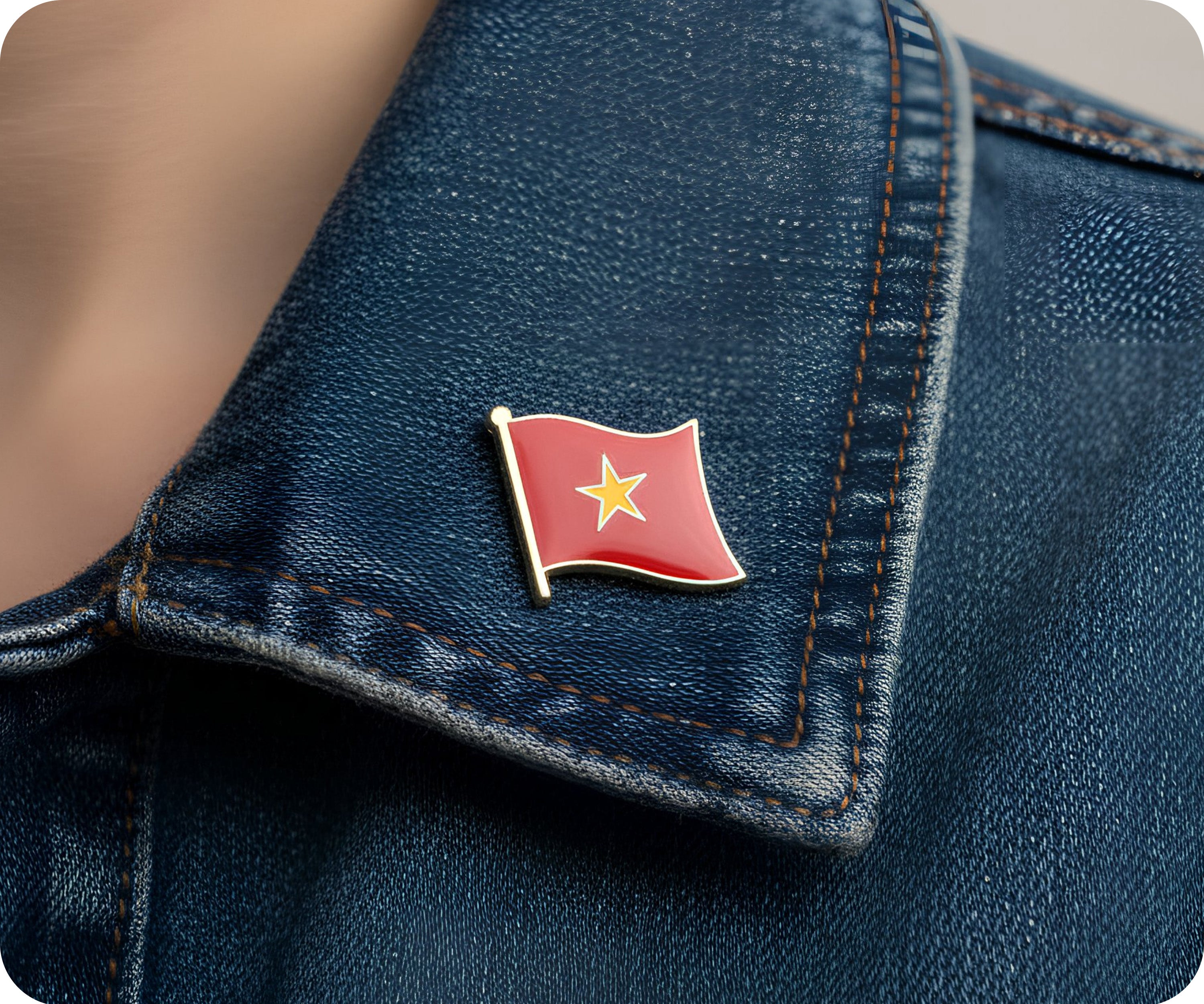 Vietnam Flag Pin Badge