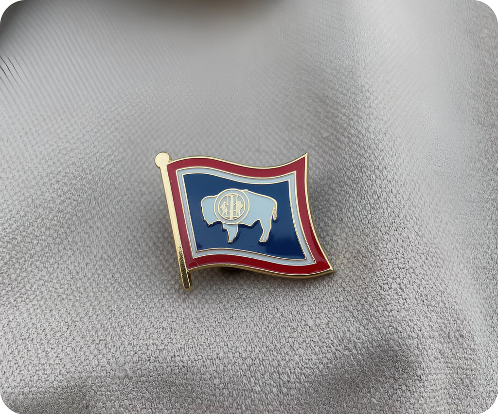 Wyoming U.S.A. United State Flag Pin Badge